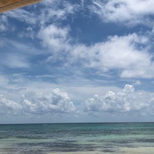 Meet your Posher, Hussein